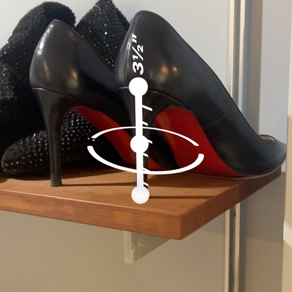 💅🏼 7 1/2 Navy Loubiton Heel - Picture 4 of 4